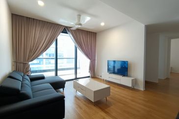 Arcoris Residences