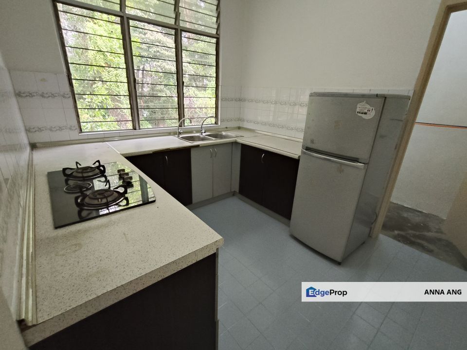 Pangsapuri Kesuma Bandar Kinrara 3 Bedrooms , Selangor, Bandar Kinrara Puchong