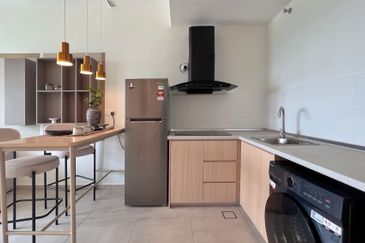 Meta Residence @ Meta City