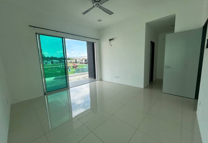 Panorama Lapangan Perdana