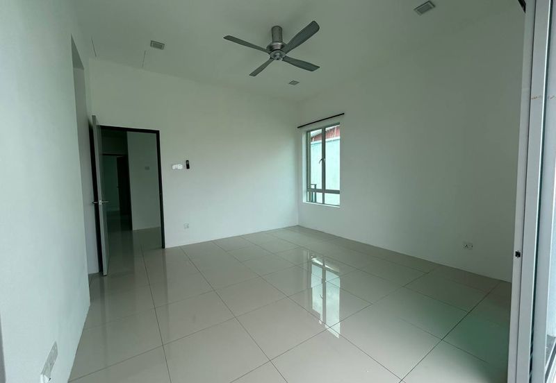 Panorama Lapangan Perdana