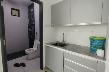 Austin 18 Versatile Business Suites