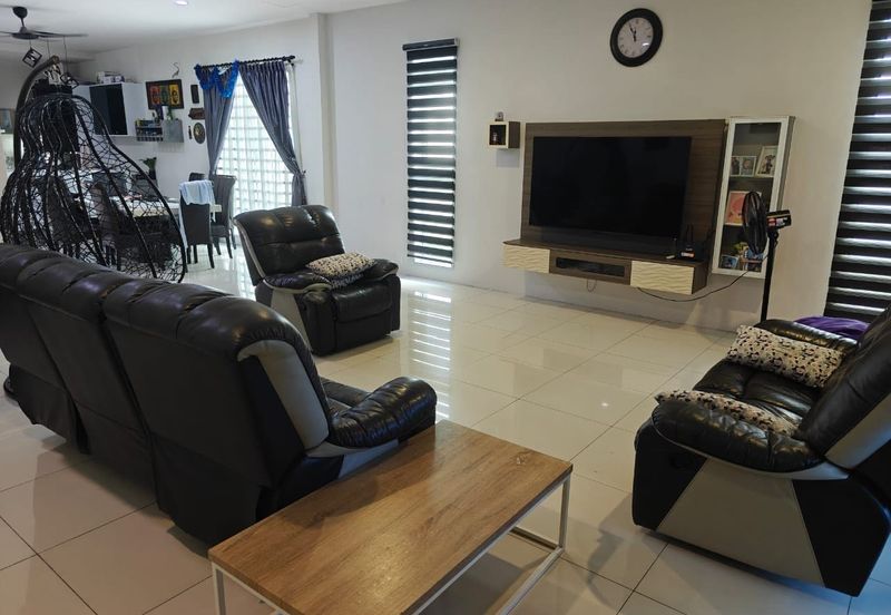 PANORAMA LAPANGAN KINARA