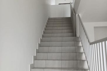 Suria 2 @ Sebana Cove