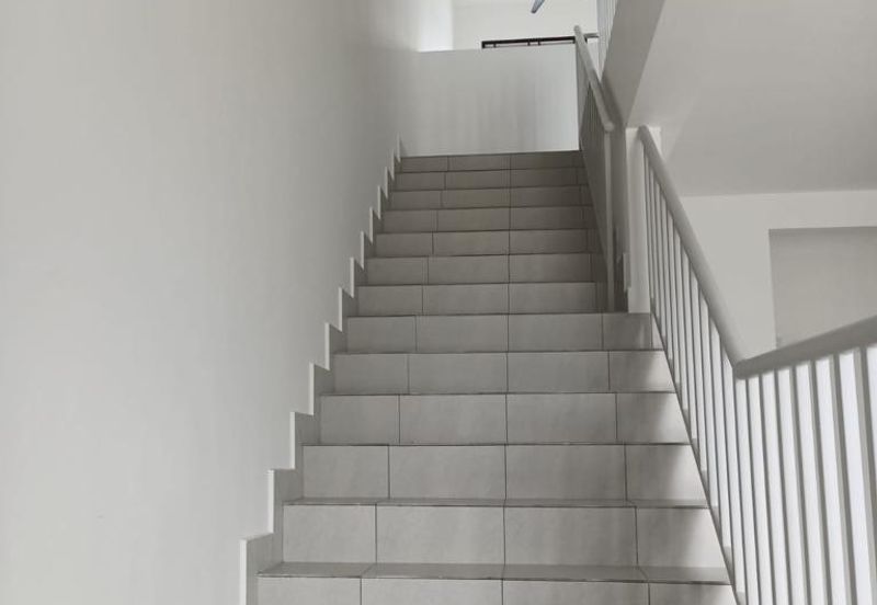 Suria 2 @ Sebana Cove