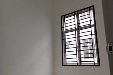 Suria 2 @ Sebana Cove