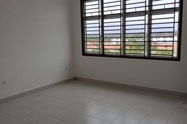 Suria 2 @ Sebana Cove