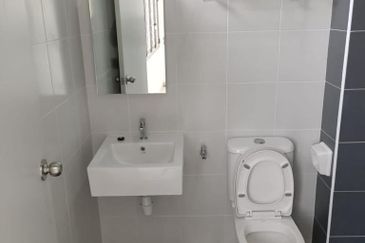 Suria 2 @ Sebana Cove