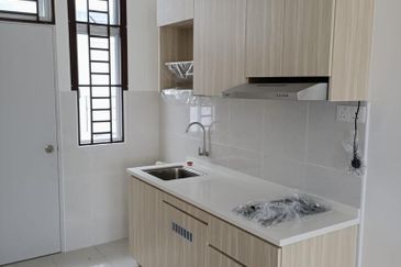 Suria 2 @ Sebana Cove