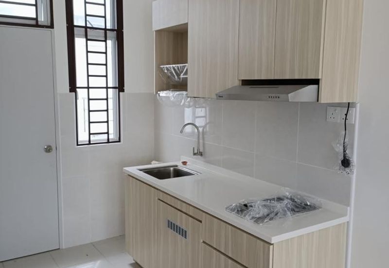 Suria 2 @ Sebana Cove