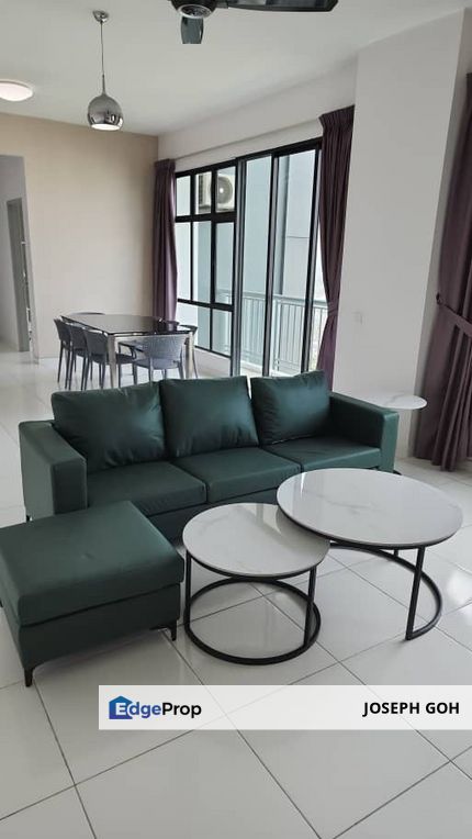 Sky executive suites Bt indah apart 4 rooms with fully furnished high floor , Johor, Johor Bahru