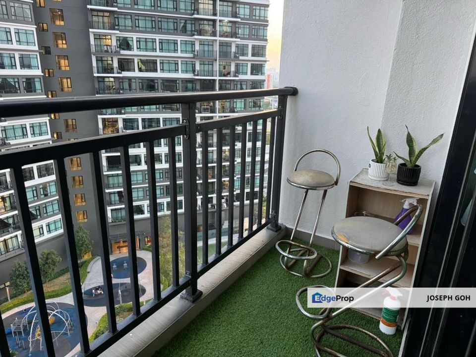 Taman Molek, Molek regency condominium studio unit for sale., Johor, Johor Bahru