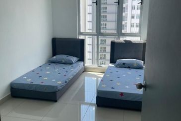 Meridin Bayvue Apartment