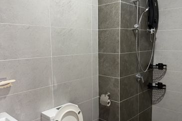 Twin Tower Residence