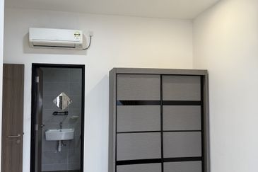 Twin Tower Residence