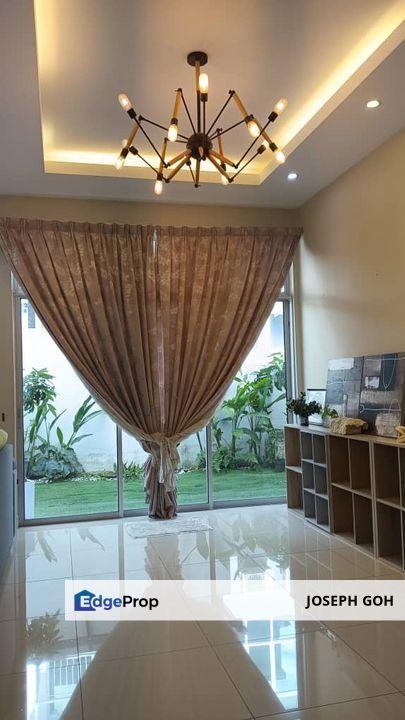 Kangkar pulai ,Taman Pulai Hijauan 2 Storey cluster with 10ft land for sale, Johor, Kangkar Pulai