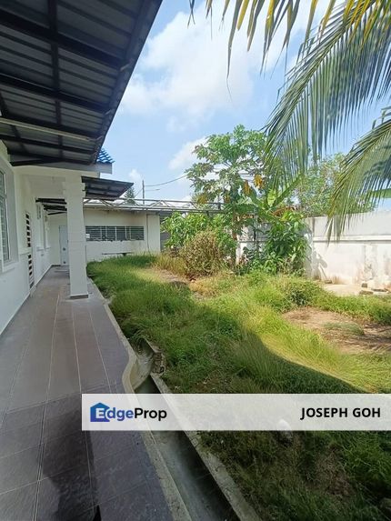 Bandar Putra Jalan Merak Single Storey Corner lot , Johor, Kulai