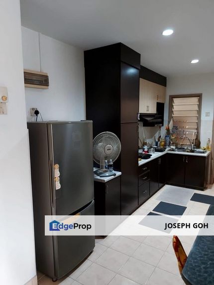 Bayu Puteri 3 Apartment, 3 rooms unit , high floor and Corner lot.., Johor, Johor Bahru
