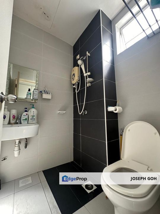 Nusa heights apartment Gelang patah unit near to bus stop in front , Johor, Gelang Patah