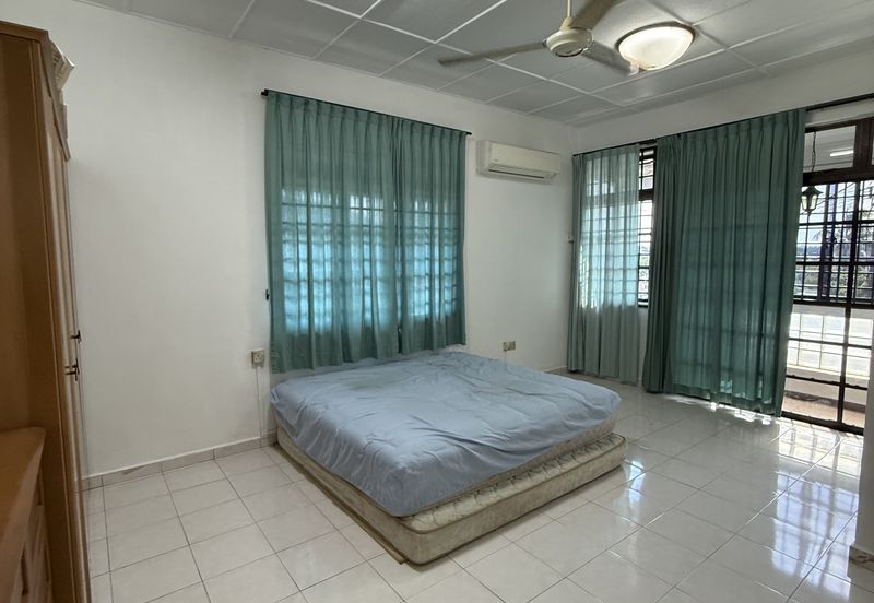 Taman Desa Cemerlang