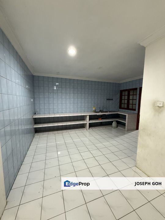 Taman Beverly Batu13.5 jalan kuching sarawak 2 storey terrace house for sale , Sarawak, Kuching