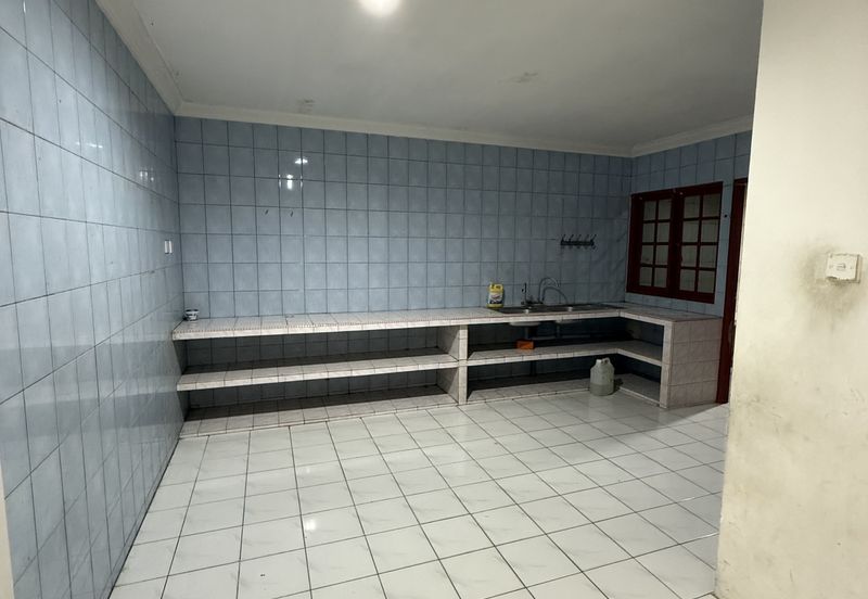 Taman Beverly 13.5 jalan kuching sarawak 2 storey terrace house for sale 