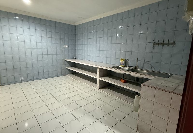 Taman Beverly 13.5 jalan kuching sarawak 2 storey terrace house for sale 