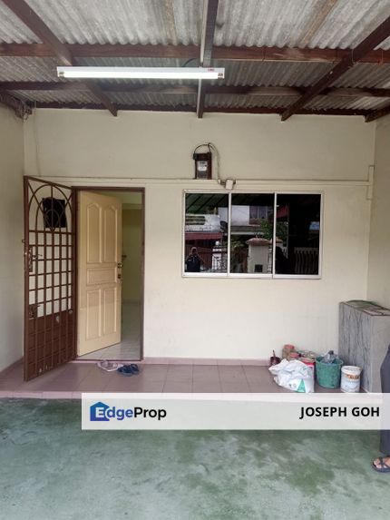 Taman Ungku Tun Aminah , Double Storey Low Cost , Jalan Hang Jebat, Johor, Skudai