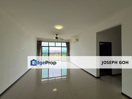 Taman Molek , Molek Regency Large Unit 1855sqf 4 Bedrooms , Johor, Johor Bahru