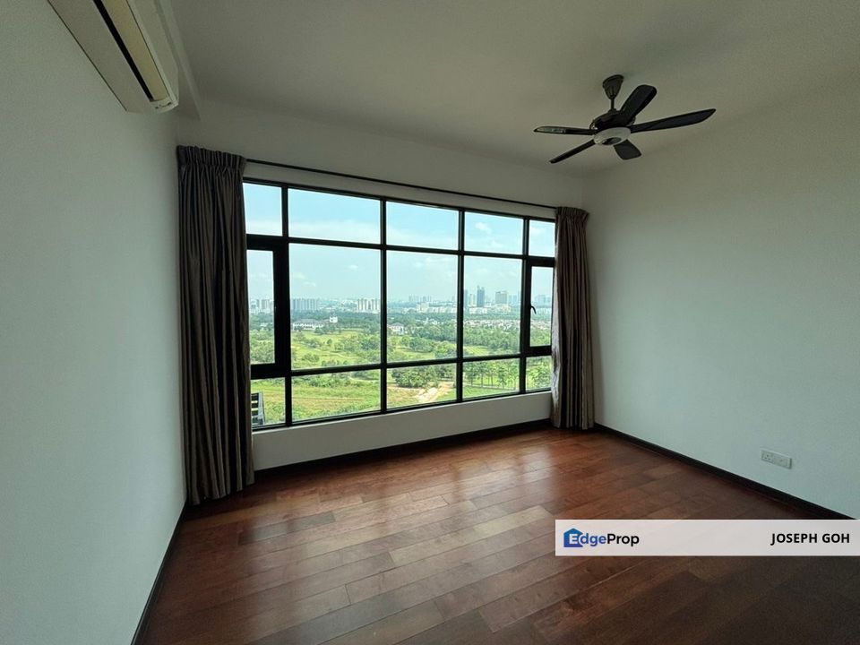 Taman Molek , Molek Regency Large Unit 1855sqf 4 Bedrooms , Johor, Johor Bahru