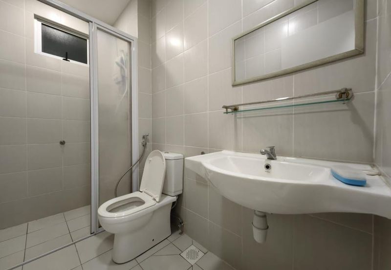 Meridin Bayvue Apartment