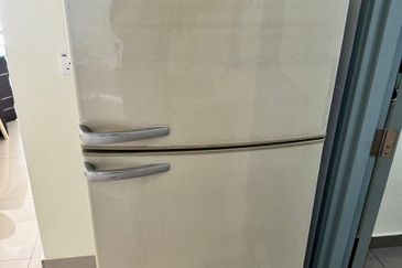 Meridin Bayvue Apartment