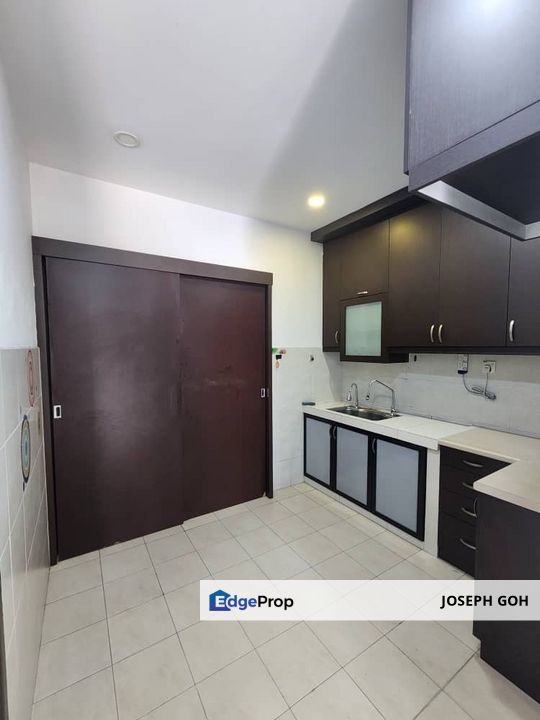 Setia Indah Terrace House, 2 Storey house with partially furnished , Johor, Johor Bahru