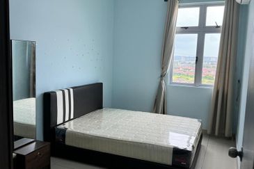 Meridin Bayvue Apartment