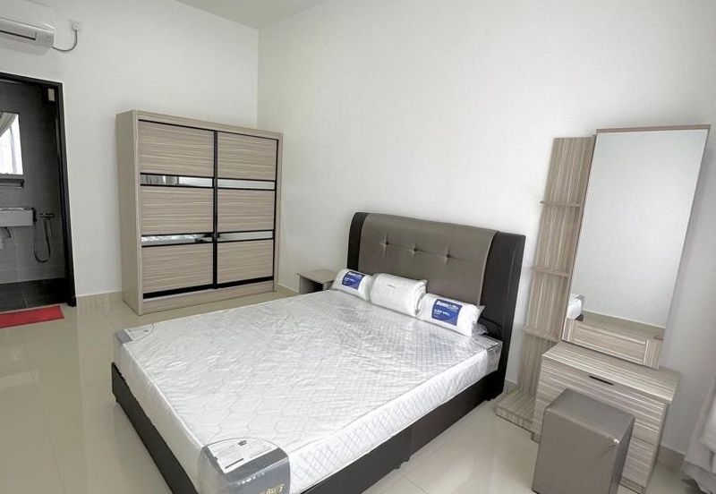 Twin Tower Residence