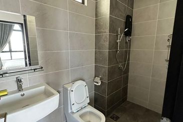 Twin Tower Residence