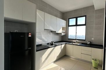 Twin Tower Residence