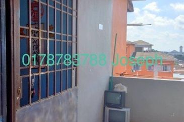 Taman Pulai Utama Flat