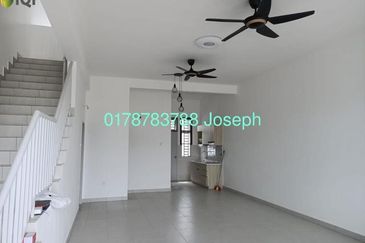 Suria 2 @ Sebana Cove