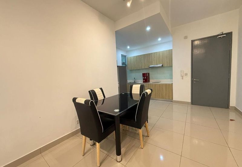 Meridin Bayvue Apartment