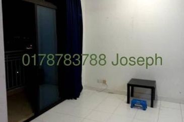 Seri Austin Luxury Apartment