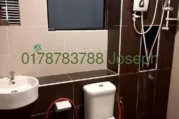 Seri Austin Luxury Apartment