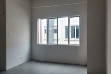 Pusat Perdagangan Danga Utama