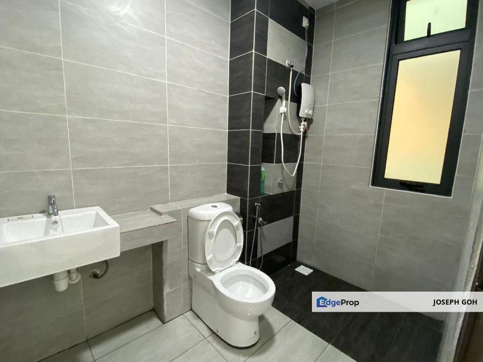 Taman Perling, 8scape residence @ Sutera, high floor unit , Johor, Johor Bahru