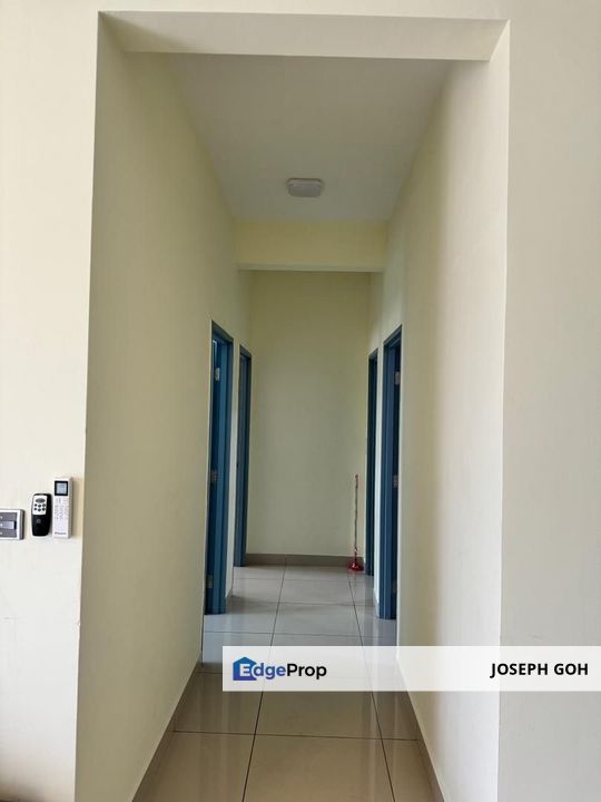 Meridin Bayvue Apartment Masai, 3 Bedrooms with fully furnished, Available Now, Johor, Masai