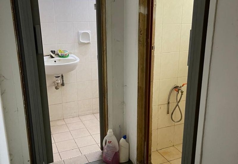 Bina Park, Bandar Seri Alam