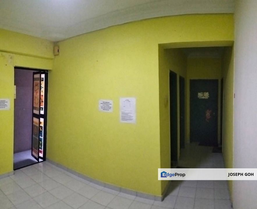 Sri Kenari Apartment, Taman Tampoi Indah , Johor, Tampoi