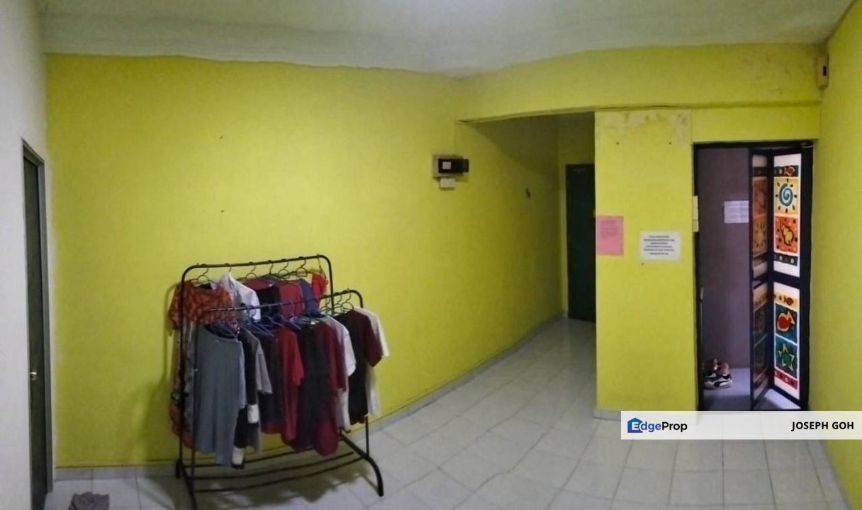 Sri Kenari Apartment, Taman Tampoi Indah , Johor, Tampoi