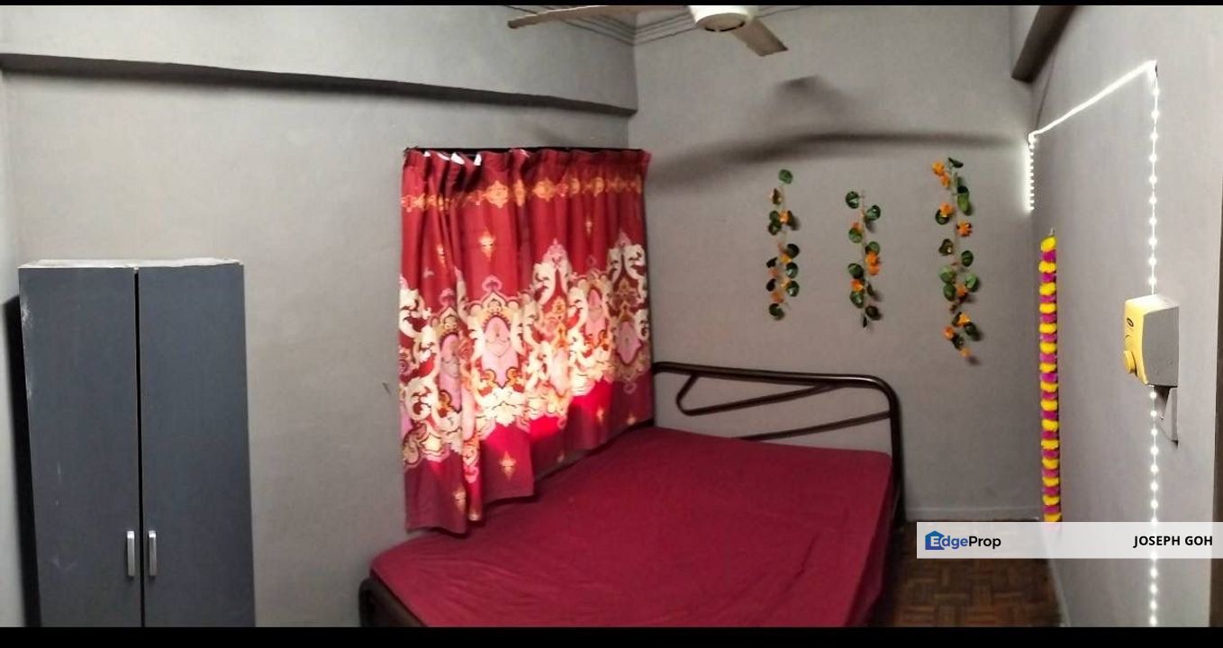 Sri Kenari Apartment, Taman Tampoi Indah , Johor, Tampoi