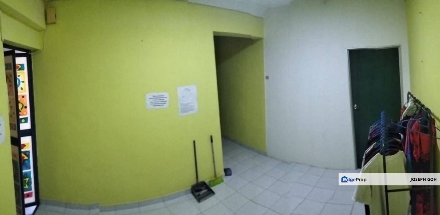 Sri Kenari Apartment, Taman Tampoi Indah , Johor, Tampoi
